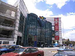 パレルモ地区パセオ・アルコルタ・ショッピングセンター